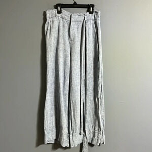 Banana Republic dress capris wide leg size 6